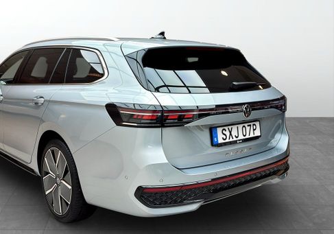 Volkswagen Passat Variant, 2025 3