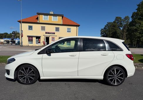 Mercedes-Benz B 180, 2018 2