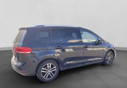 Volkswagen Touran, 2018 3
