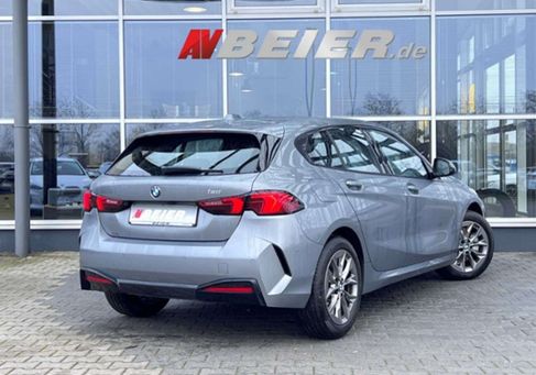 BMW 120, 2024