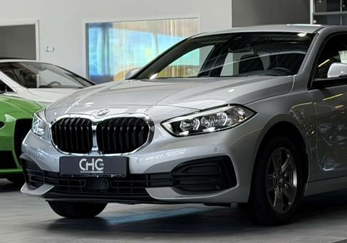 BMW 116, 2020