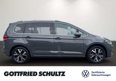 Volkswagen Touran, 2023 3