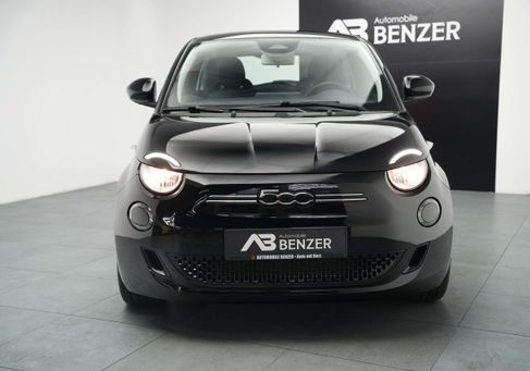 Fiat 500, 2022