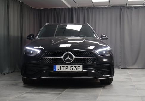 Mercedes-Benz C 300, 2025