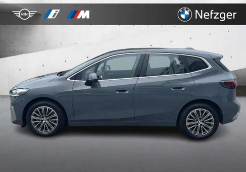 BMW 220, 2023 2