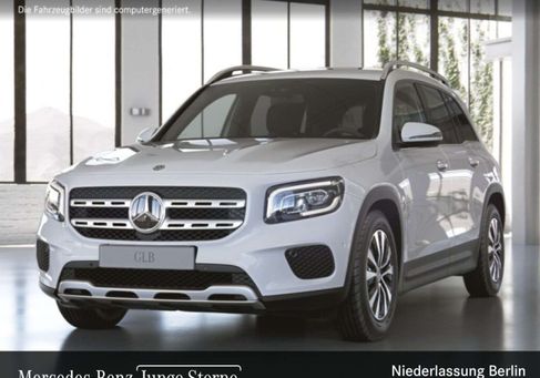 Mercedes-Benz GLB 180, 2023 2