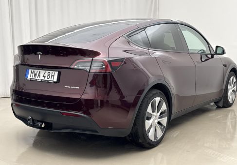 Tesla Model Y, 2024 3
