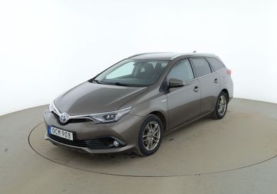 Toyota Auris Touring Sports, 2016