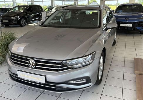 Volkswagen Passat Variant, 2023 2