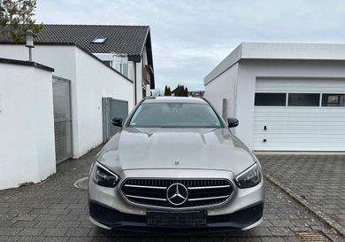 Mercedes-Benz E 300, 2021