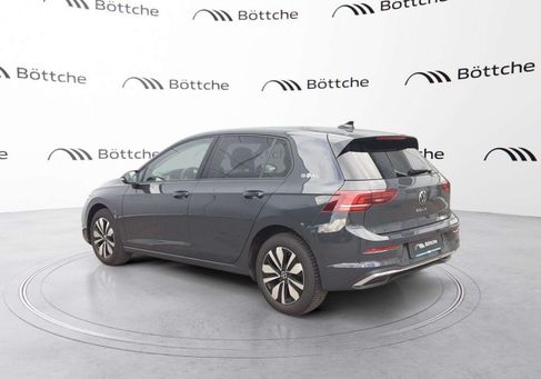 Volkswagen Golf, 2024 3