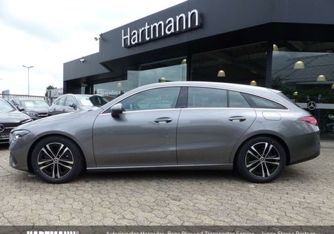 Mercedes-Benz CLA 180, 2024