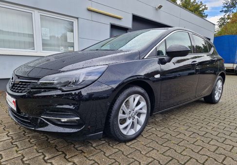Opel Astra, 2021