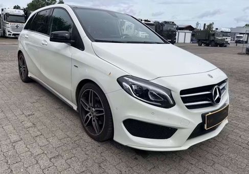 Mercedes-Benz B 180, 2017