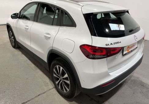 Mercedes-Benz GLA 200, 2022 2