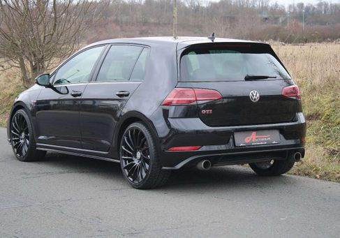 Volkswagen Golf, 2017