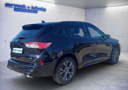 Ford Kuga, 2022