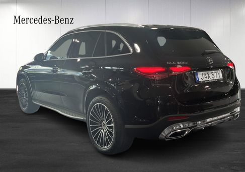 Mercedes-Benz GLC 300, 2024 3