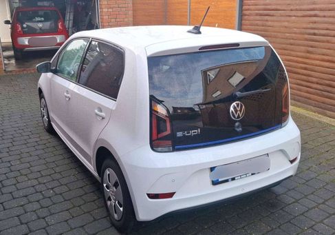 Volkswagen up!, 2022