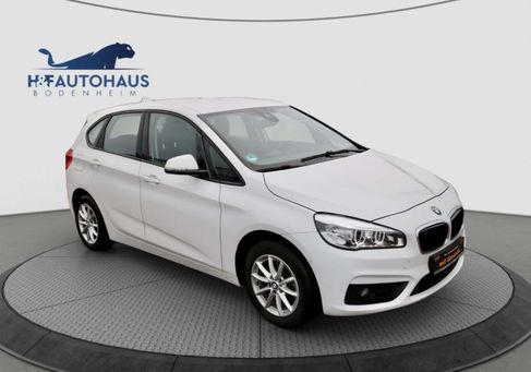 BMW 218, 2017