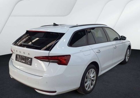 Skoda Octavia, 2025 3