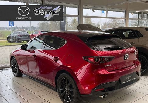Mazda 3, 2024