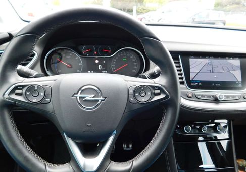 Opel Grandland X, 2020 3