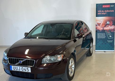 Volvo S40, 2004