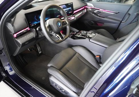 BMW 530, 2025