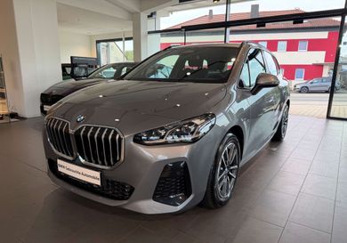 BMW 218, 2025
