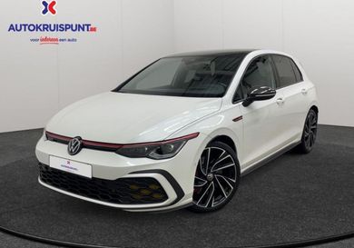 Volkswagen Golf, 2023