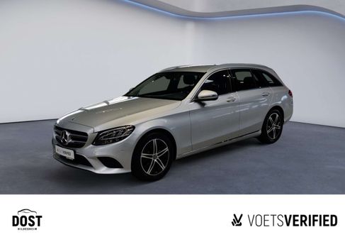 Mercedes-Benz C 300, 2021
