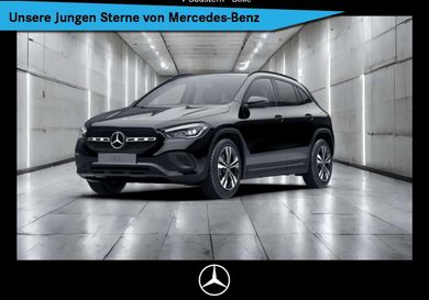 Mercedes-Benz GLA 200, 2023