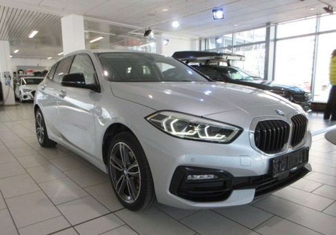 BMW 118, 2020