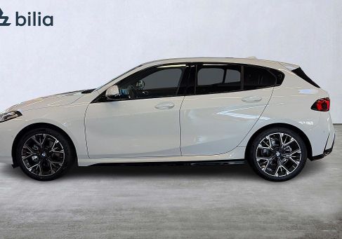 BMW 120, 2026 3