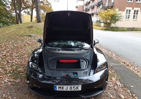 Porsche Taycan, 2025 2