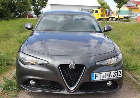 Alfa Romeo Giulia, 2019