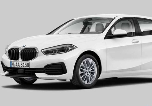 BMW 120, 2023