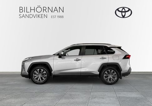 Toyota RAV 4, 2023 3