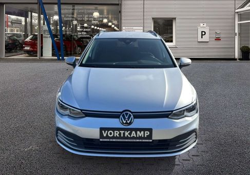 Volkswagen Golf, 2021 3