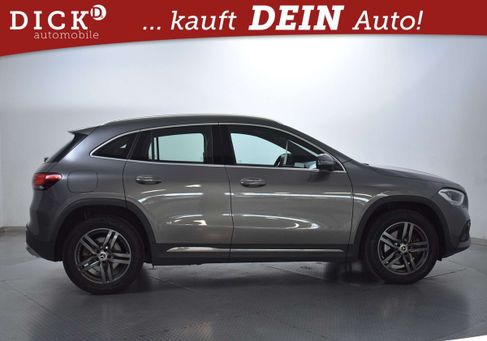 Mercedes-Benz GLA 250, 2022