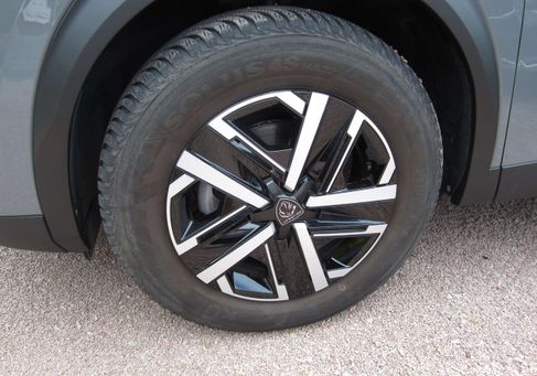 Peugeot 2008, 2024