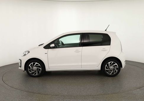 Volkswagen up!, 2019
