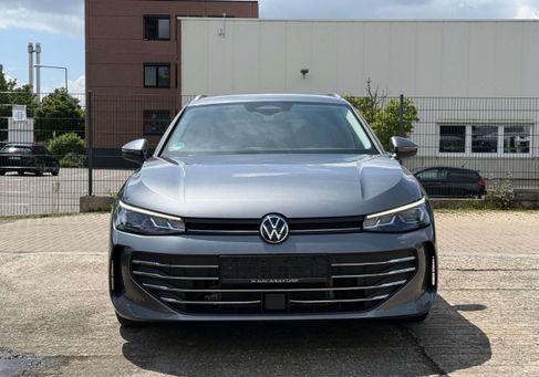 Volkswagen Passat Variant, 2024 3