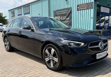 Mercedes-Benz C 300, 2022