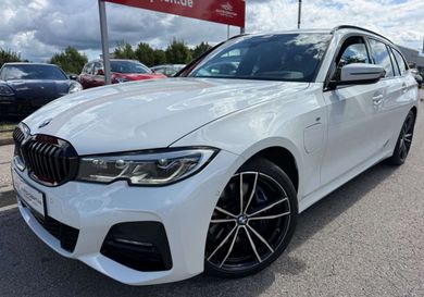 BMW 330, 2020