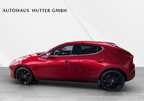 Mazda 3, 2025