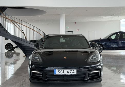Porsche Panamera, 2018
