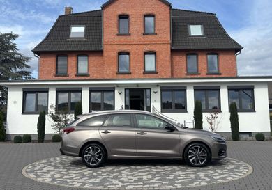 Hyundai i30, 2022