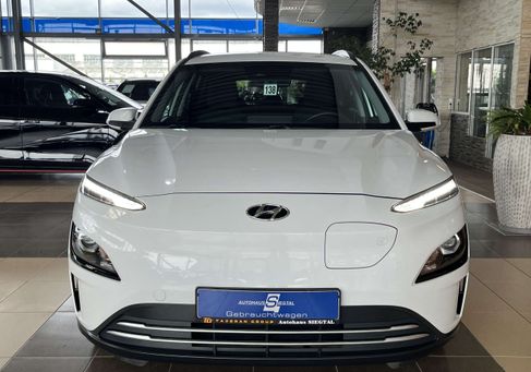 Hyundai Kona, 2022 2